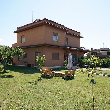 Hotel Da Piero E Gina Palidoro Exterior foto